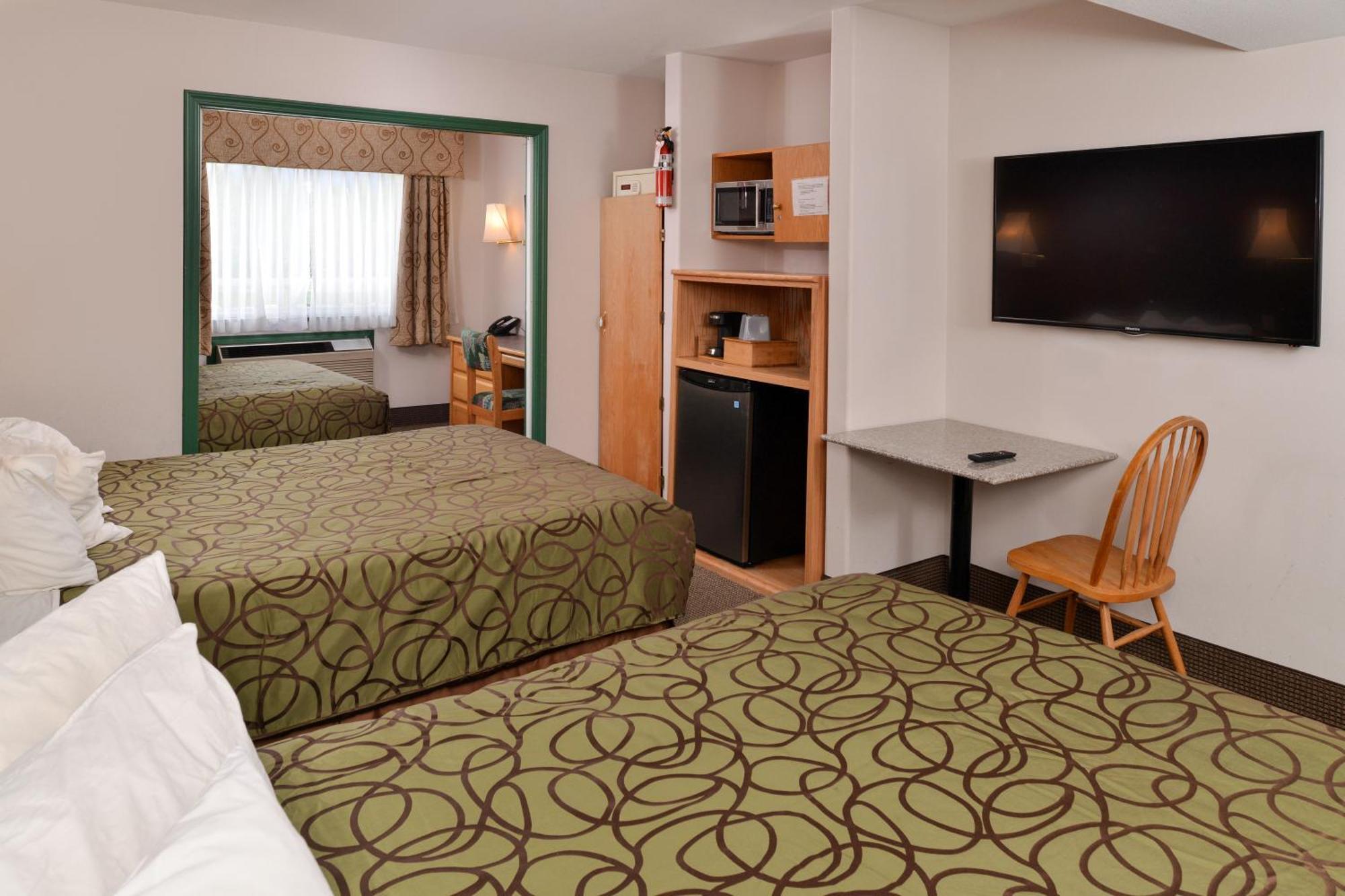 Canadas Best Value Inn Вейлмаунт Номер фото