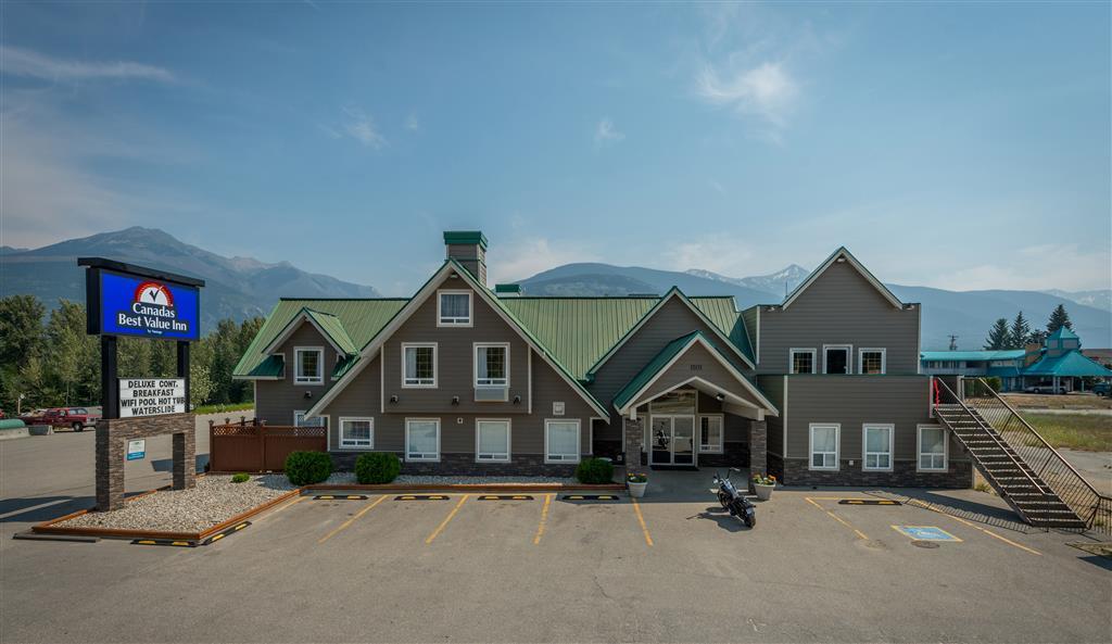 Canadas Best Value Inn Вейлмаунт Екстер'єр фото