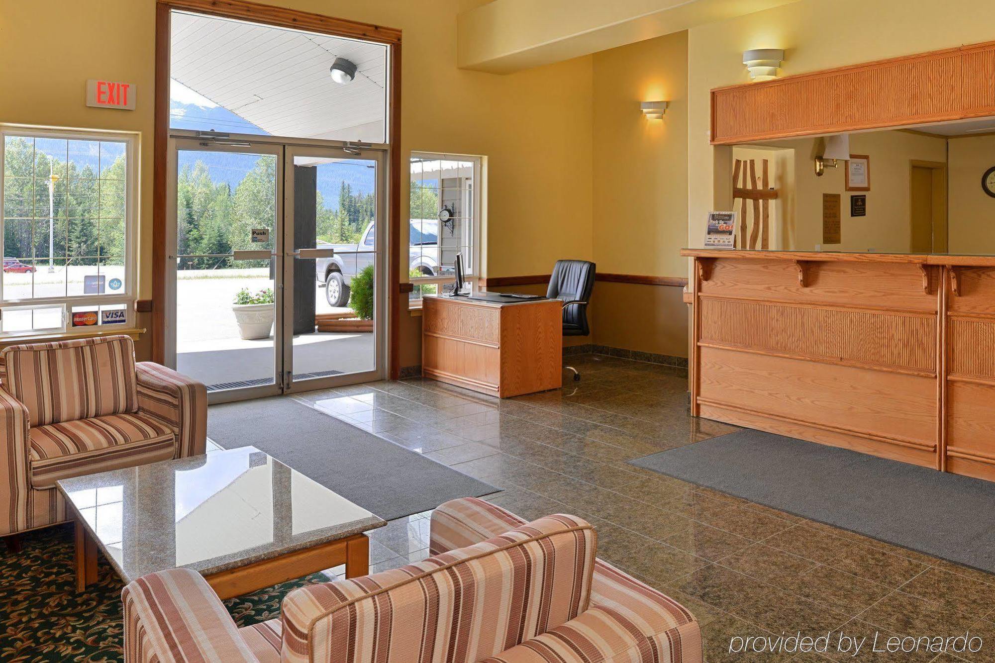 Canadas Best Value Inn Вейлмаунт Екстер'єр фото