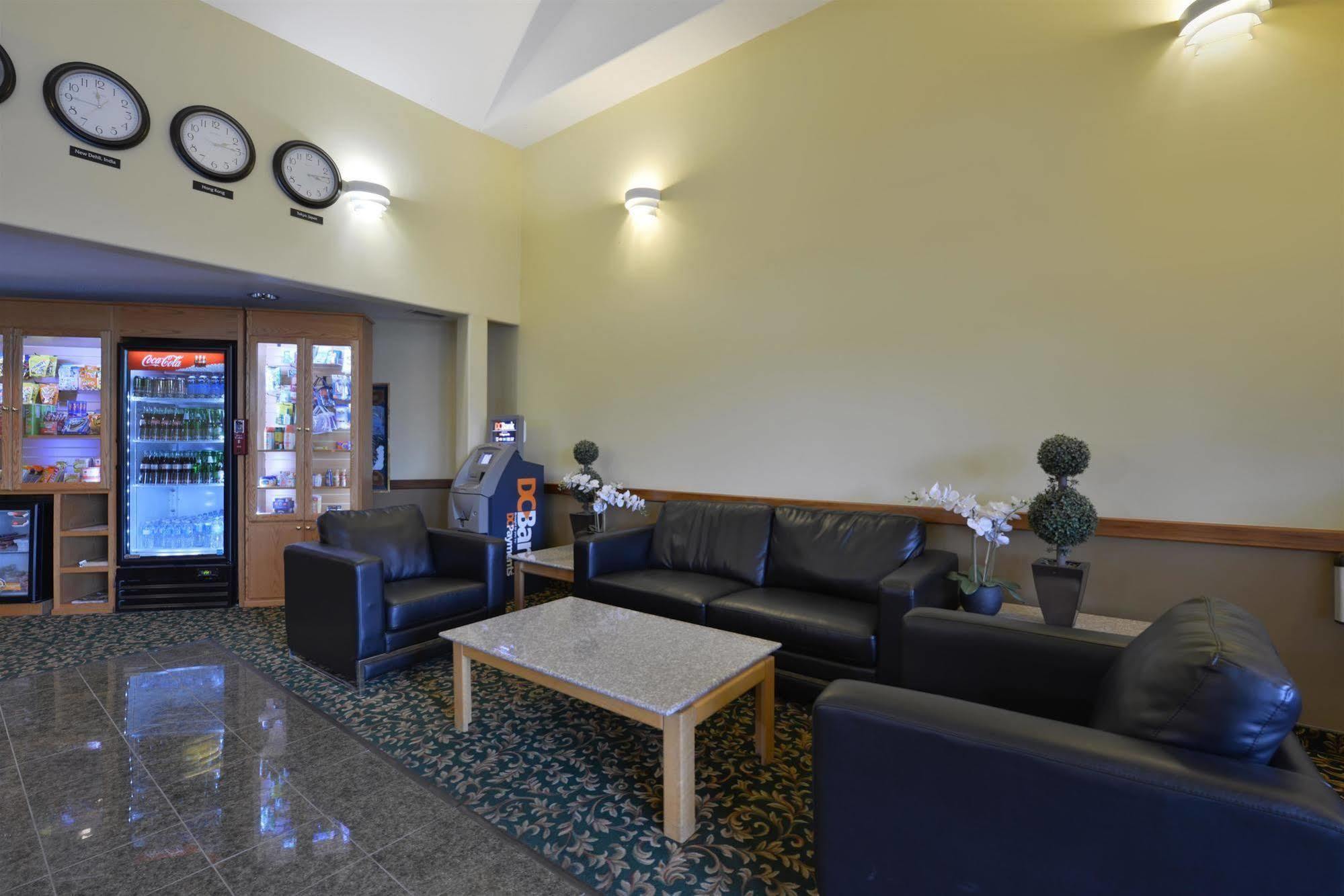 Canadas Best Value Inn Вейлмаунт Екстер'єр фото