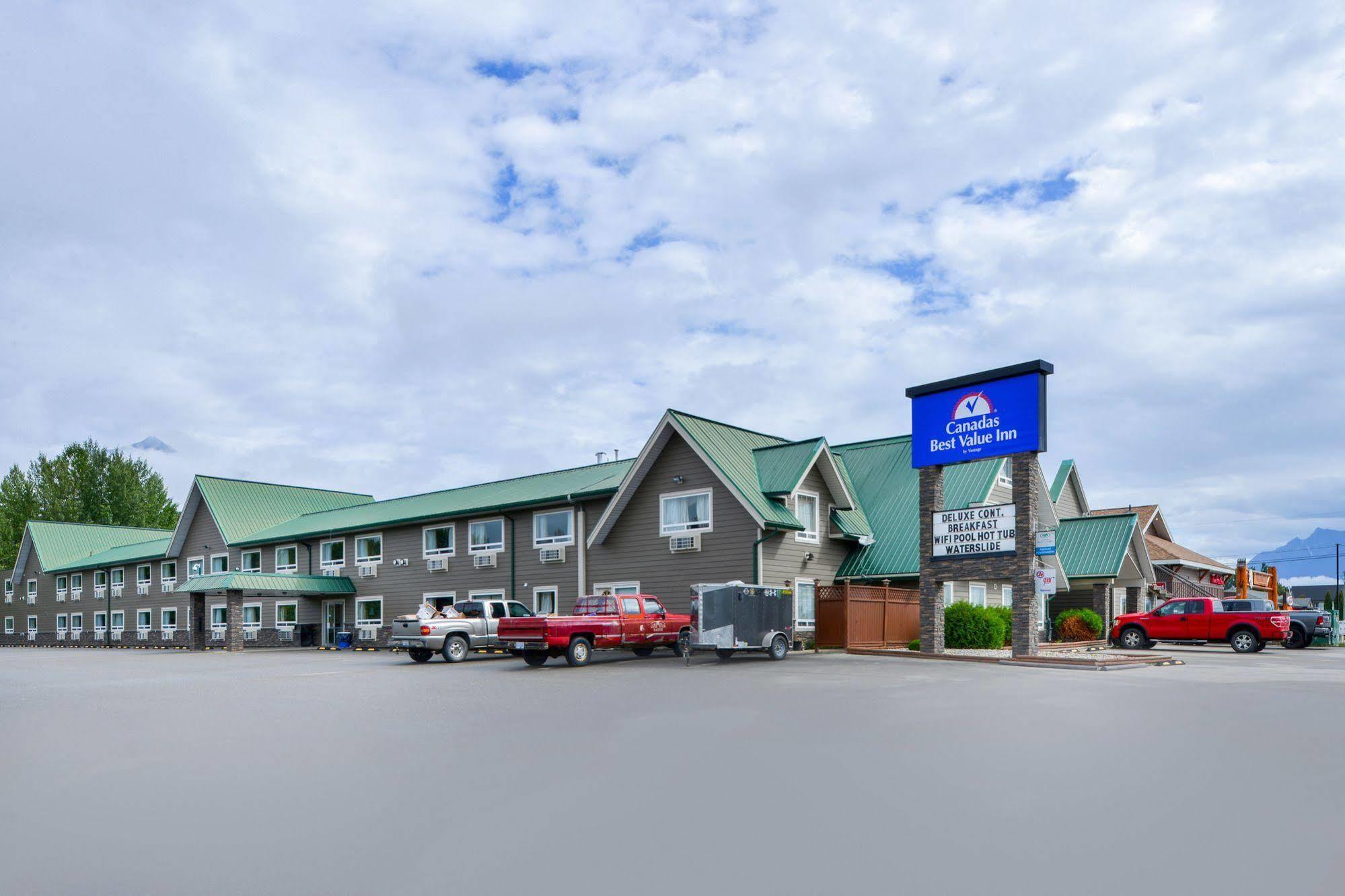 Canadas Best Value Inn Вейлмаунт Екстер'єр фото